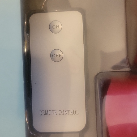 NIB Flameless candle set - Picture 6 of 8